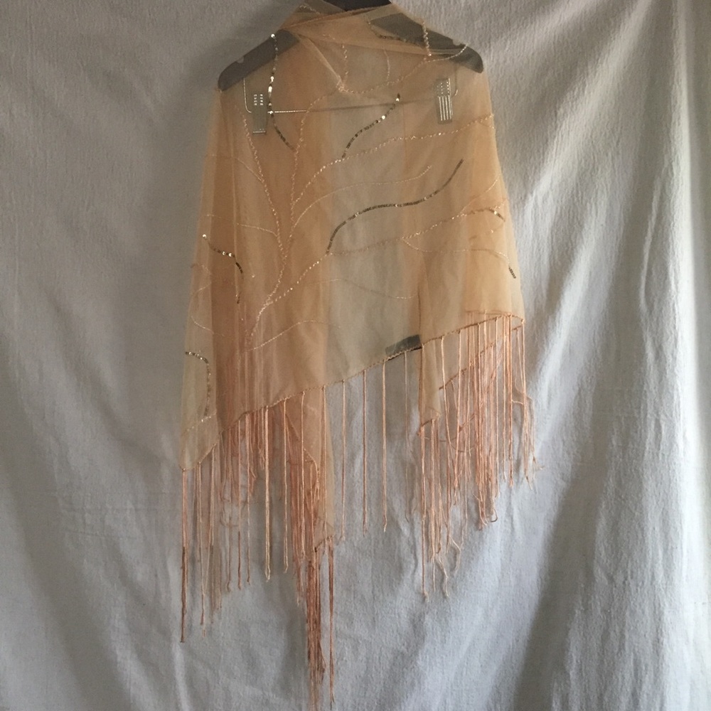 2 Vintage Style Shoulder Wraps